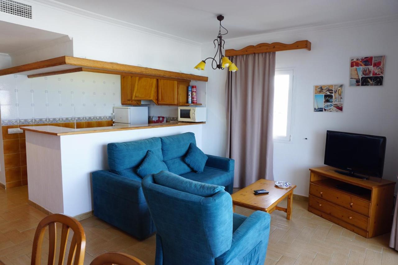 Apartamentos Punta Prima Beach Buitenkant foto