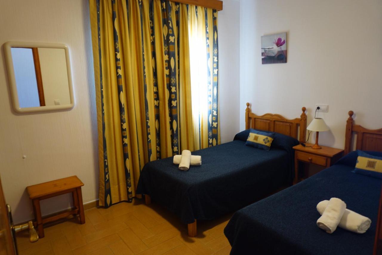 Apartamentos Punta Prima Beach Buitenkant foto