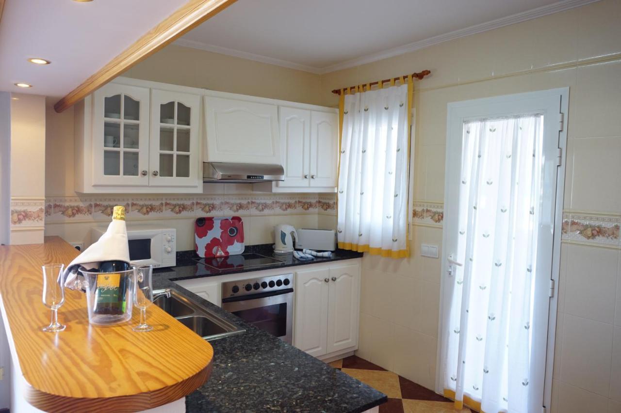 Apartamentos Punta Prima Beach Buitenkant foto