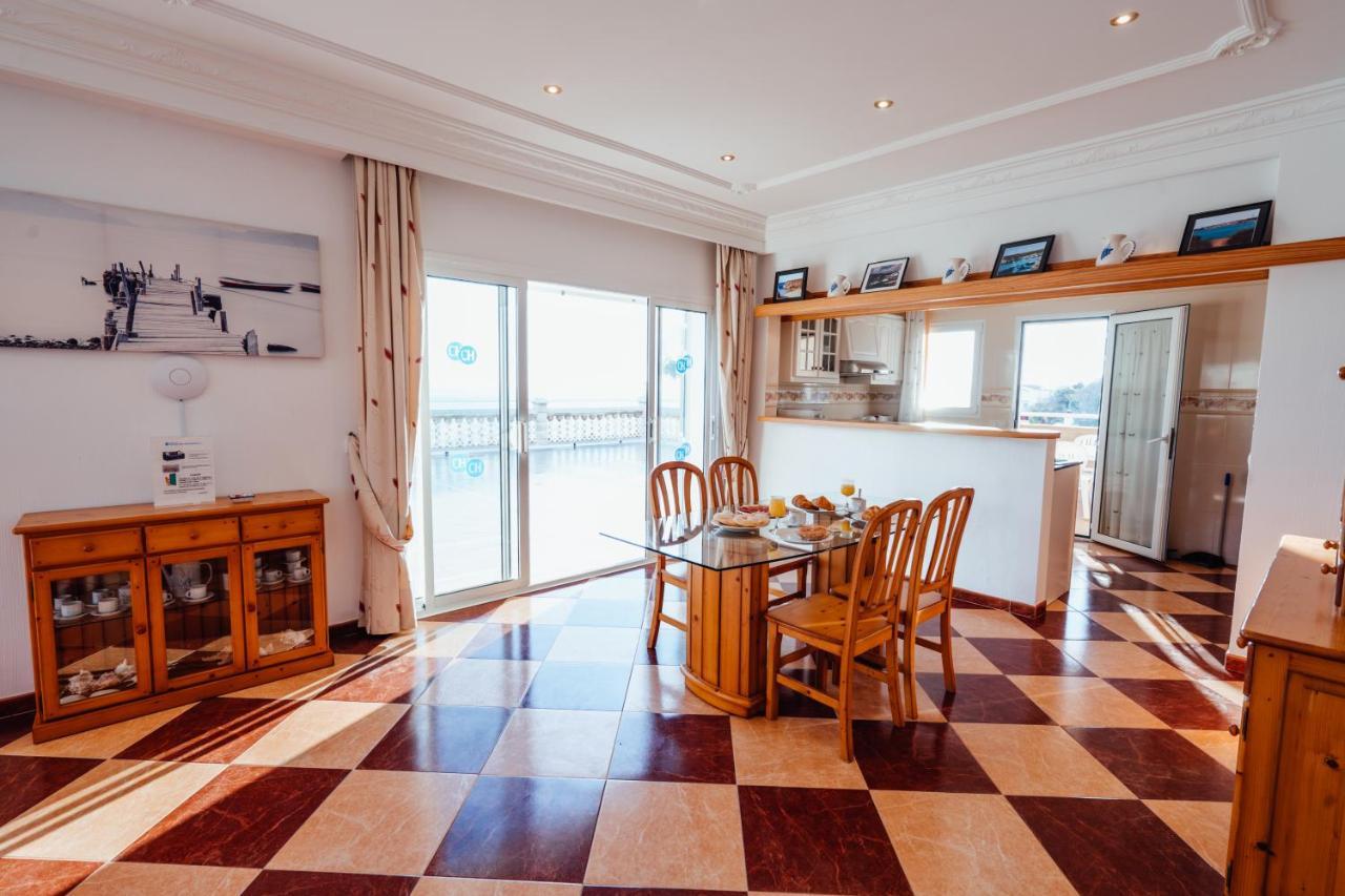 Apartamentos Punta Prima Beach Buitenkant foto